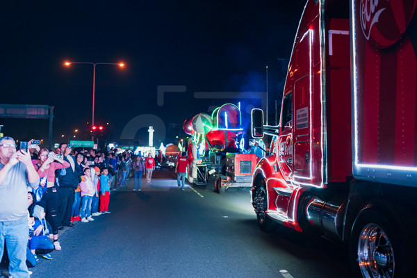 Desfile de la Caravana Coca Cola en Mexicali Agencia 24mm